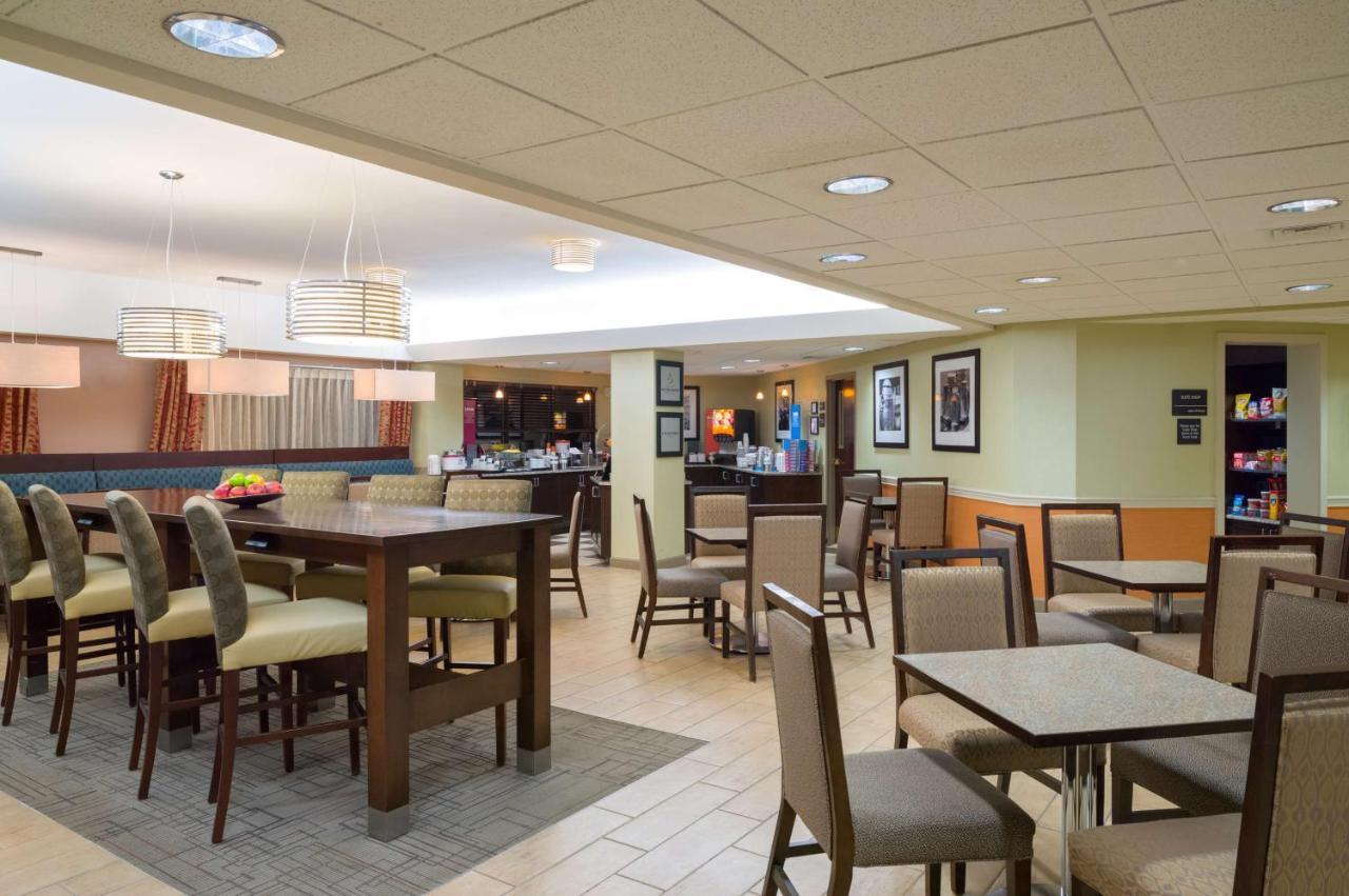 Hotel Larkspur Landing Carlisle Exteriér fotografie