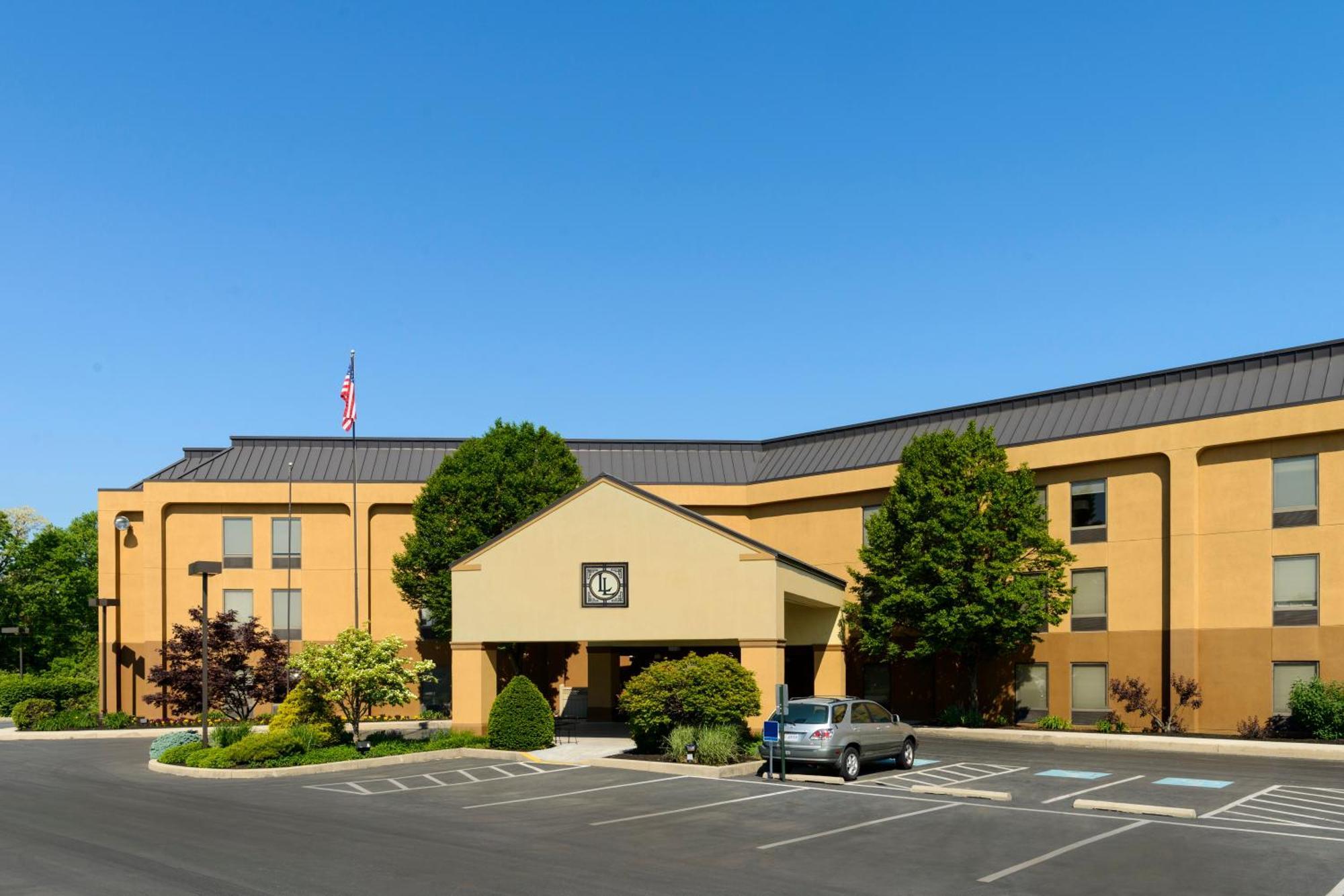 Hotel Larkspur Landing Carlisle Exteriér fotografie