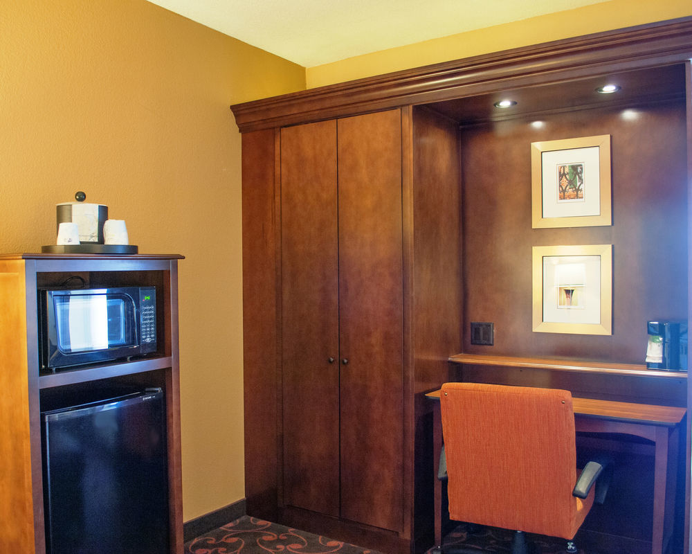 Hotel Larkspur Landing Carlisle Exteriér fotografie